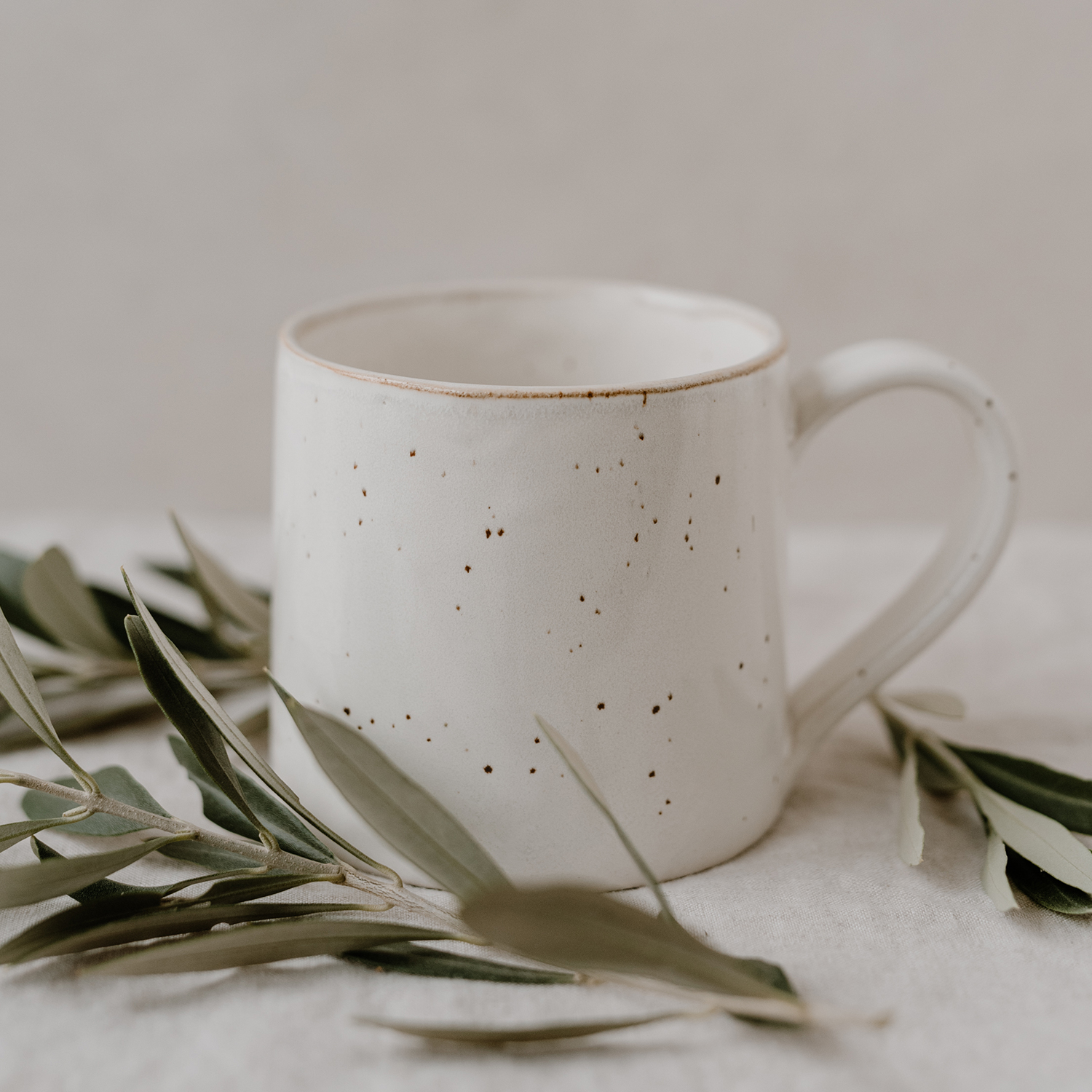 Eulenschnitt große Tasse CALMA, Steingut aus Portugal