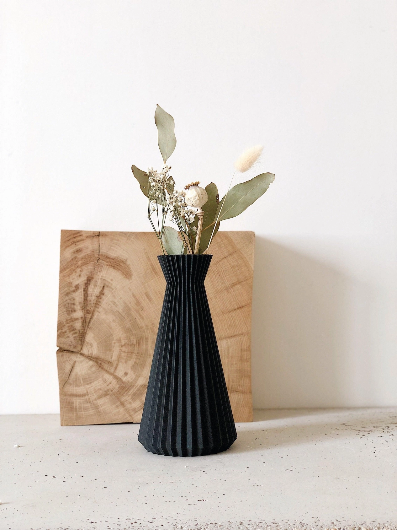 Minimum Design ausgefallene Deko-Vase ISHI in verschiedenen Farben und Größen