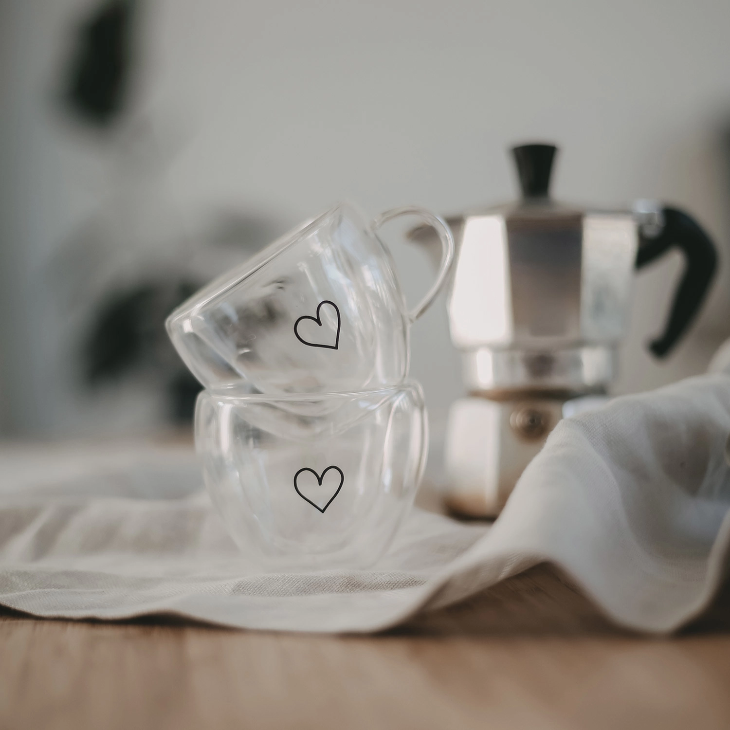 Eulenschnitt kleine Espressotasse in Herzform, doppelwandig aus Glas für 50 ml