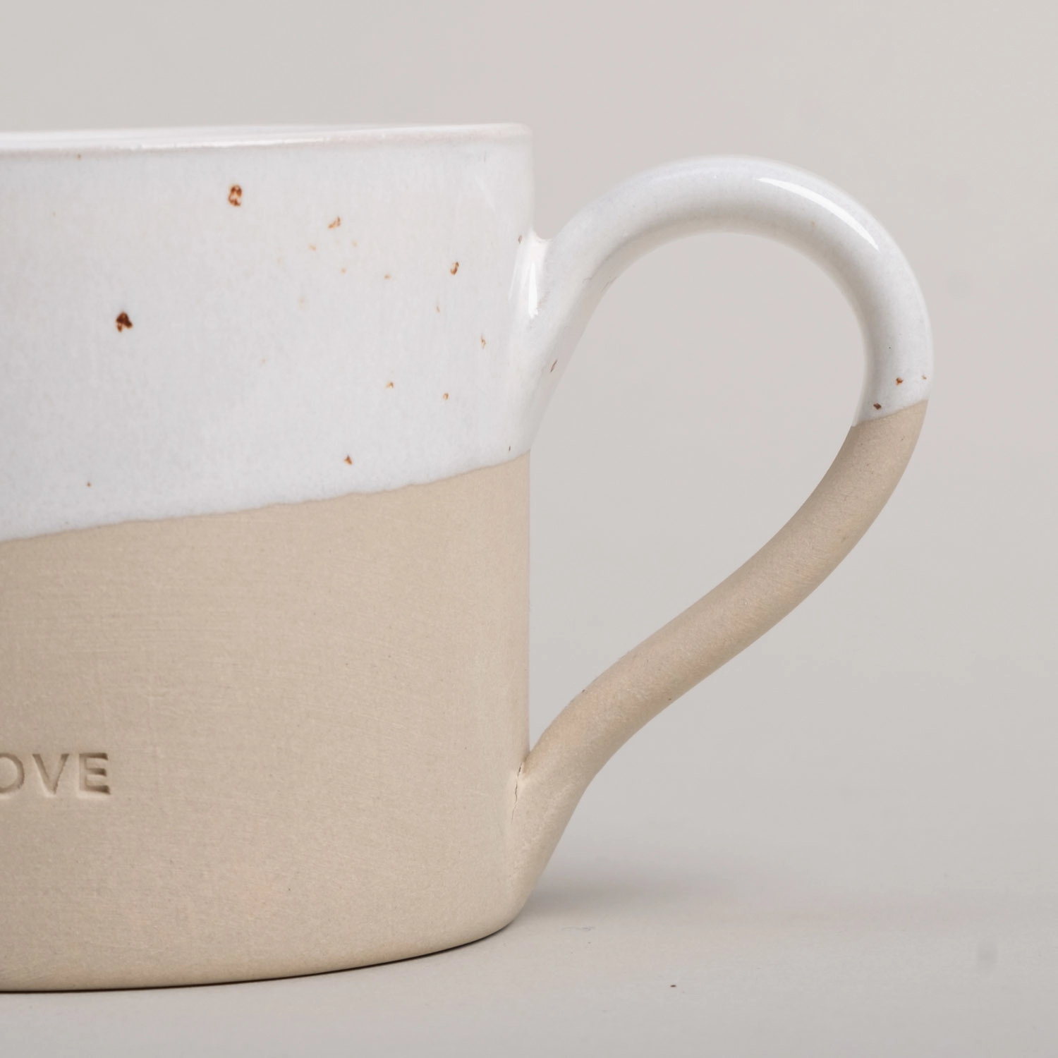 Eulenschnitt Tasse mit Aufschrift LOVE, aus Steingut, 250 ml
