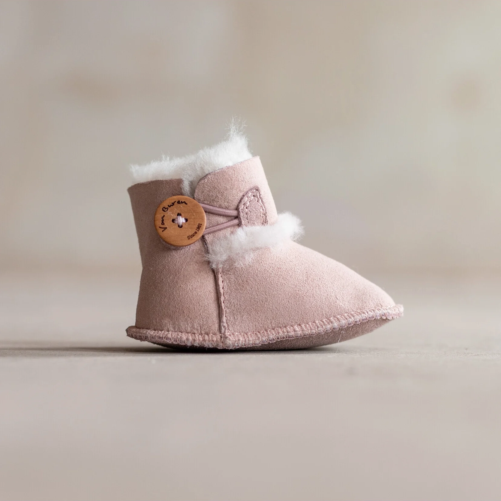 Van Buren Lammfellschuhe für Babys Davin, rosa, in verschiedenen Größen