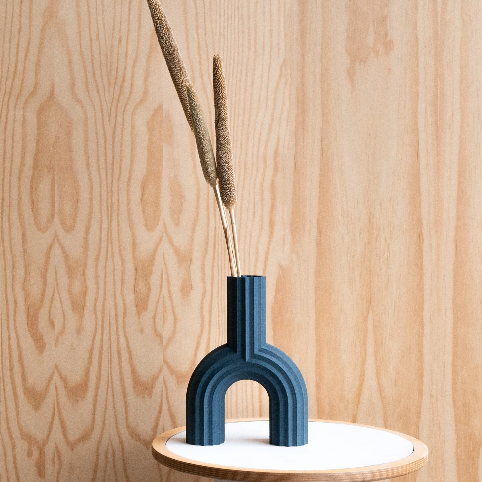 Minimum Design Vase für Trockenblumen ARCH in blau, nachhaltiger 3D-Druck