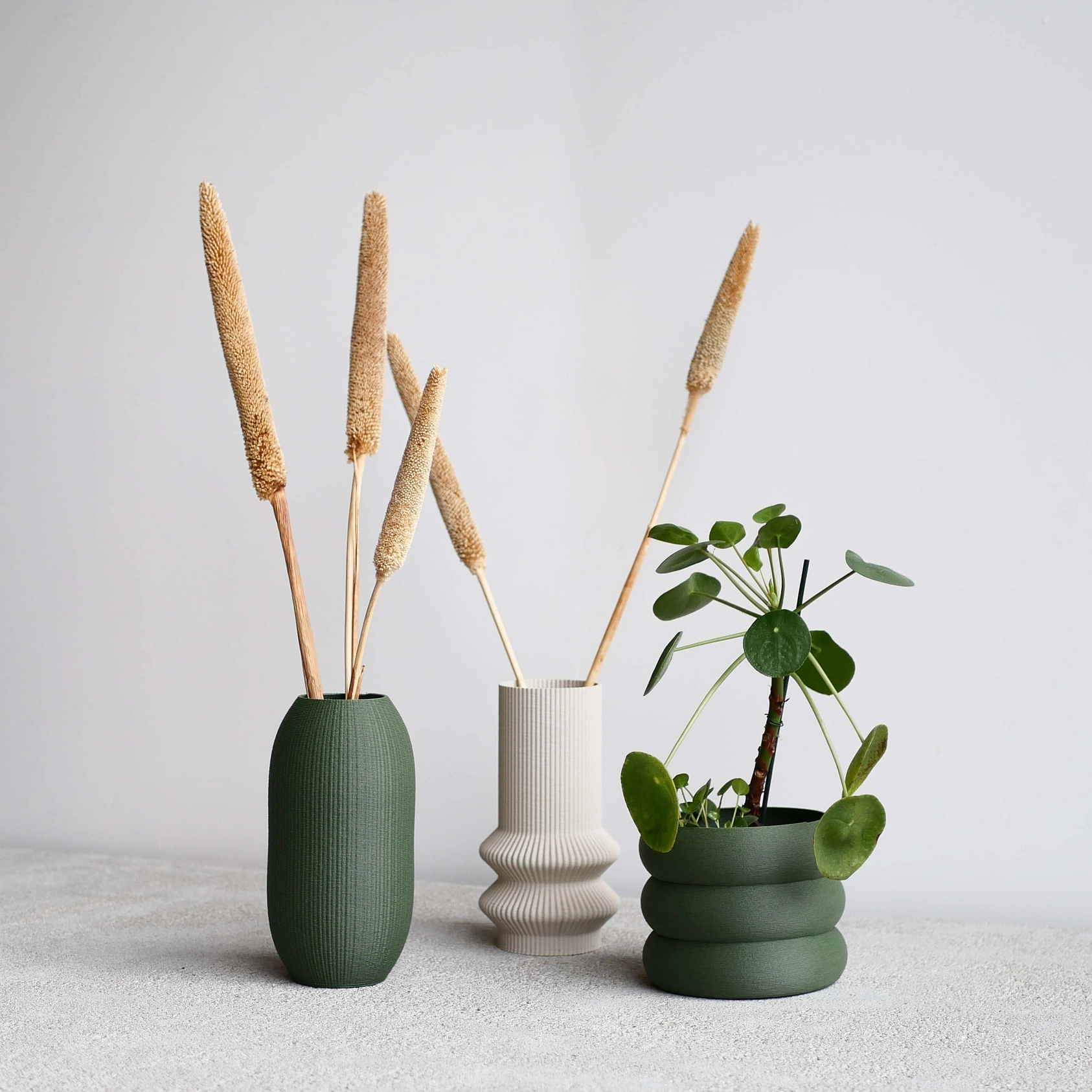 Minimum Design nachhaltige Vase FARO für künstliche Pflanzen