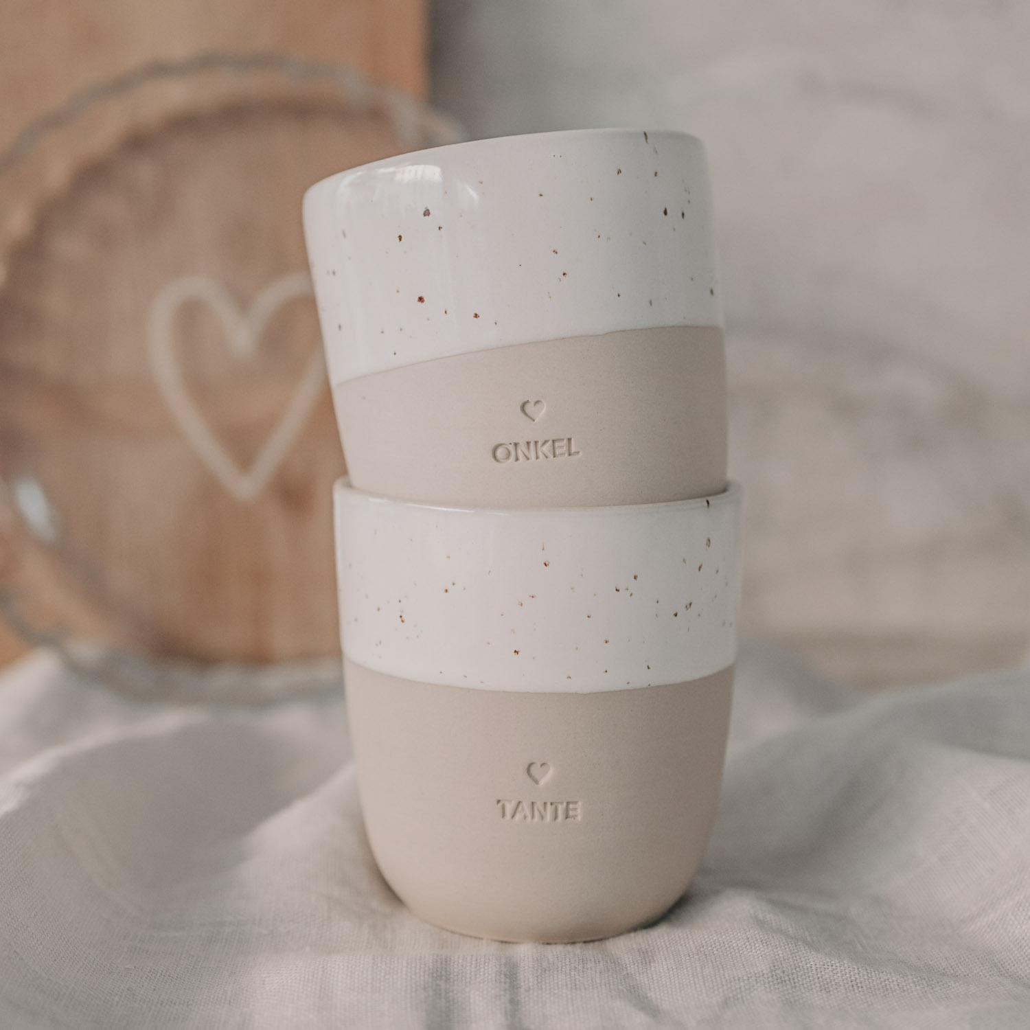 Eulenschnitt Steingut-Becher Tante | Geschenk für Tanten und Patentanten | Kaffebecher aus Steingut